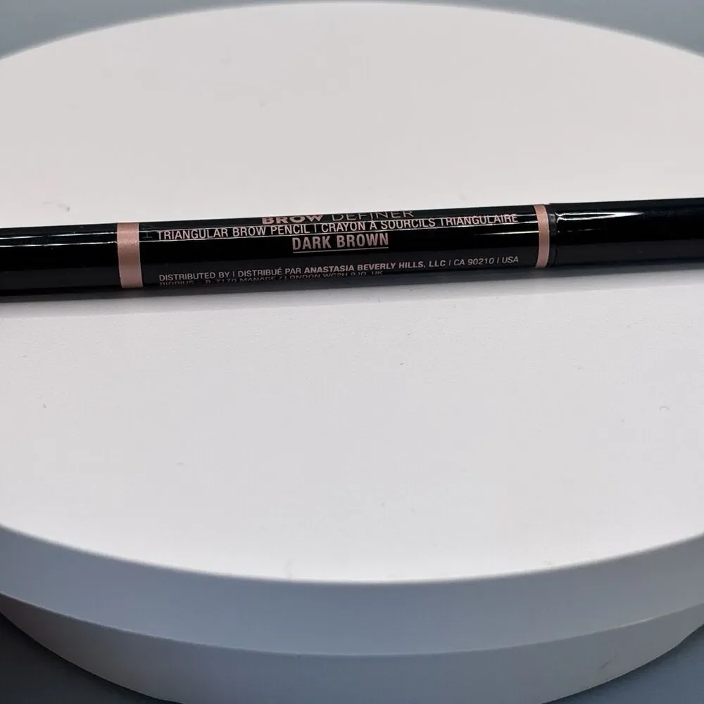 Anastasia Beverly Hills Brow Definer Triangular Brow Pencil Dark Brown 0.2 gr